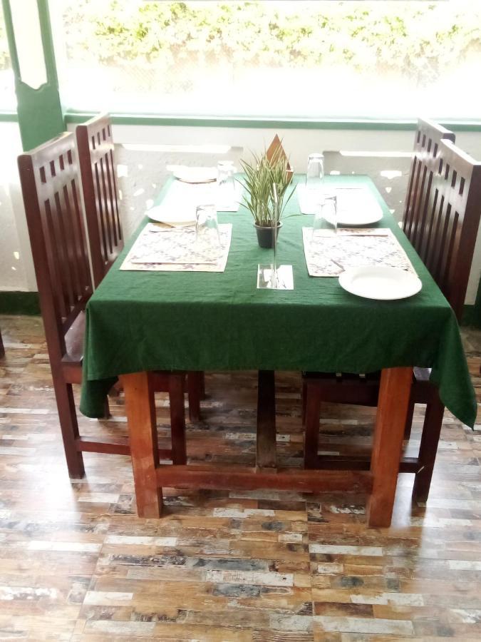 Green House Inn Тринкомали Экстерьер фото