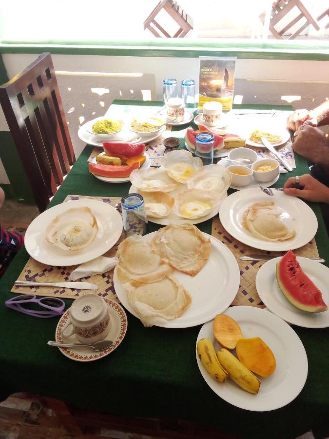 Green House Inn Тринкомали Экстерьер фото